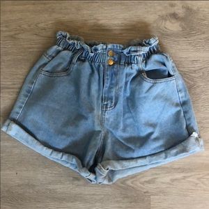 princess polly shorts!